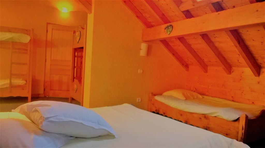 Domaine De La Sapiniere Hotel Thorens-Glieres Ruang foto